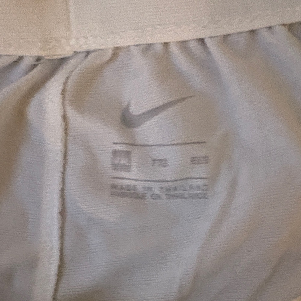 Nike Dri-FIT White Athletic Shorts Men’s XXL Tennis Golf Activewear - Picture 2 of 4
